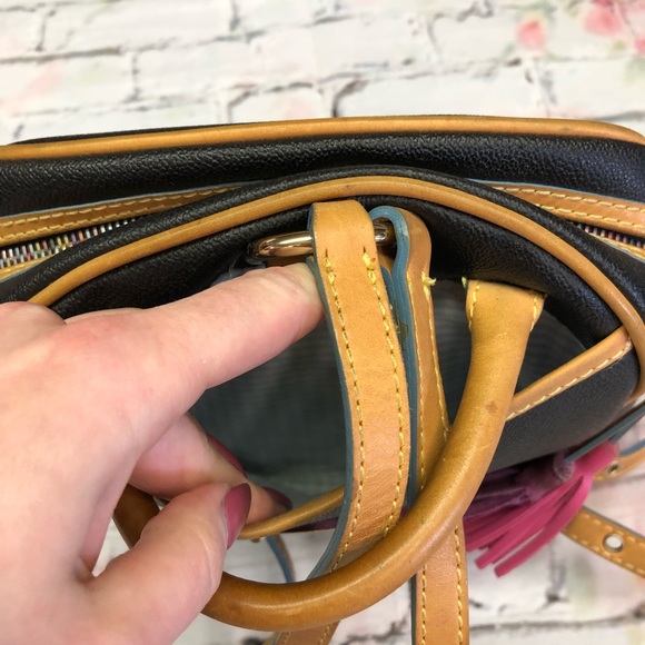 Dooney And Burke Navy Blue Leather Star Patch Satchel - Lindsey Lohan - Picture 6 of 8